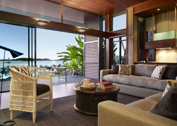 Yacht Club Villas Hamilton Island