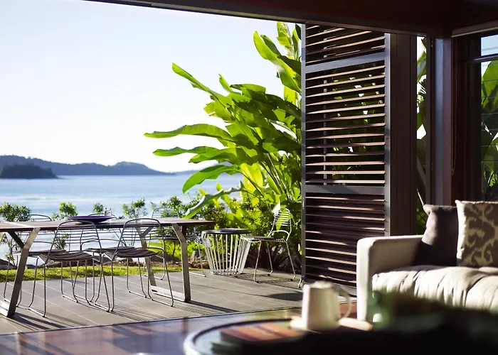 Yacht Club Villas Hamilton Island